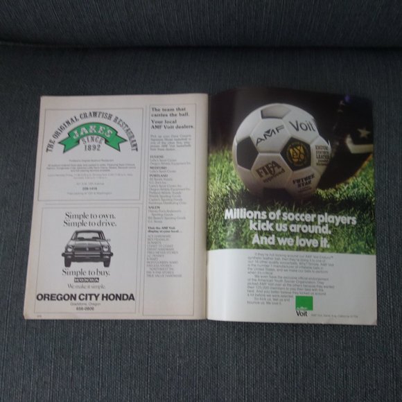 hoop Portland Trail Blazers vs Houston Rockets Saturday November 25 1978 Program - Picture 11 of 16